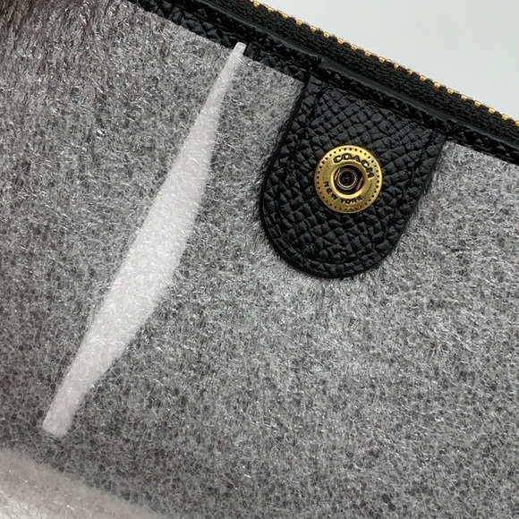 Coach Card Case Wallet - Picture 5 of 10